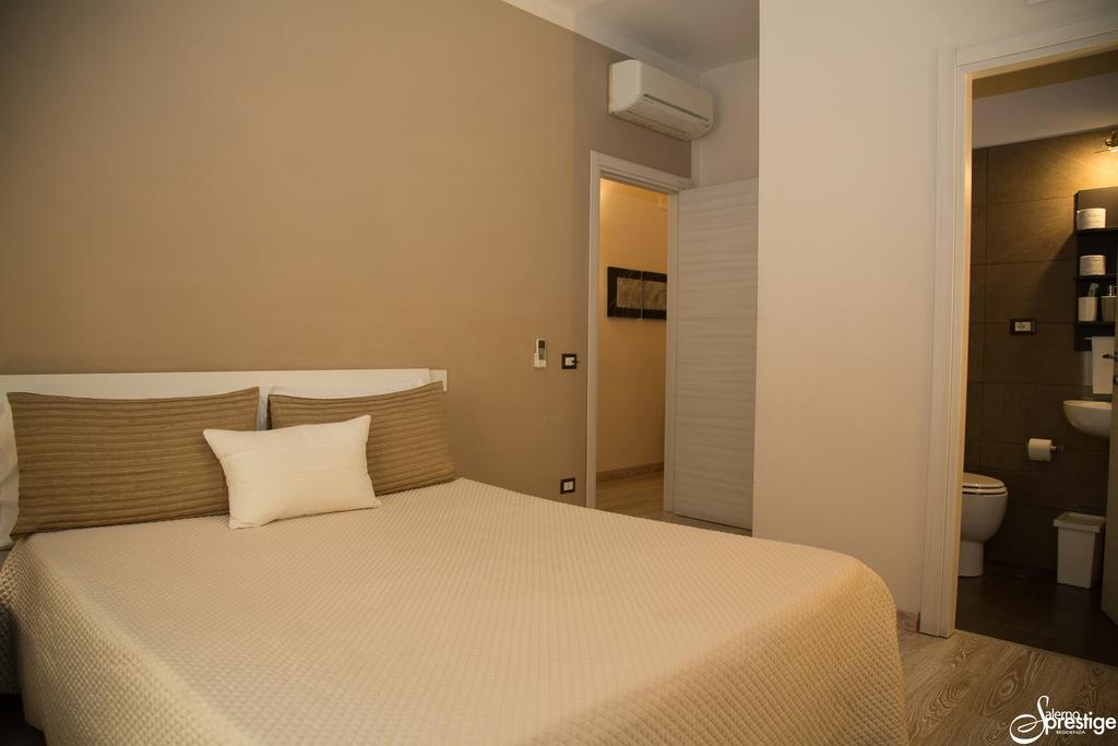 Salernoprestige Rooms Bagian luar foto